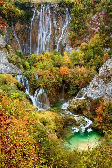 Fall In Plitvice Lakes National Park High Quality Nature Stock Photos