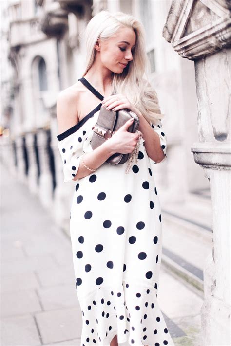 How To Wear The Polka Dot Trend Fashion Mumblr Bloglovin