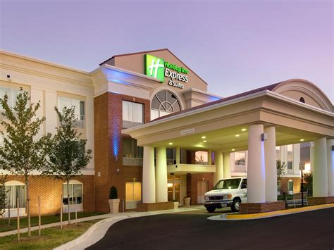 Holiday Inn Express And Suites Alexandria Fort Belvoir Hotel Reviews