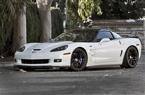 White C6 With Black Wheels Corvetteforum Chevrolet Corvette