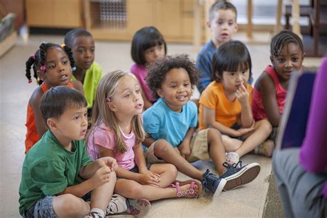 The Dangerous Lessons Kindergarteners Learn About Being Smart Jstor