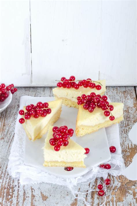Check spelling or type a new query. Frischkäsekuchen mit Johannisbeeren | Simply Yummy