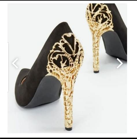 Gorgeous Just Fab Gold Black Heels In 2020 Stiletto Heels