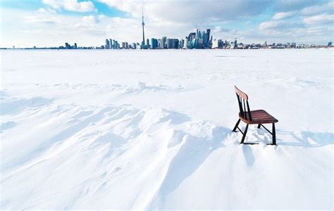 Slideshow 19 Haunting Fun And Beautiful Photos Of Toronto In The Snow