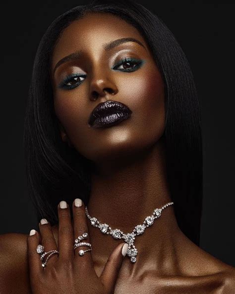 Pin By Carla On Makeup With Images Beautiful Dark Skinned Women African American Makeup