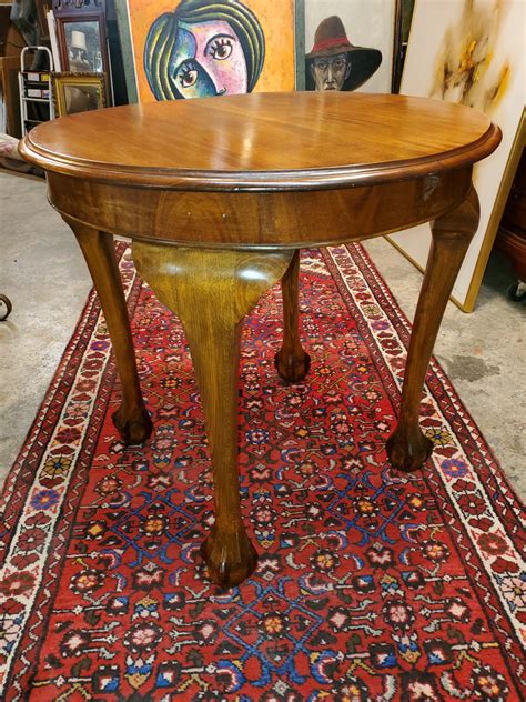 Antique Round Mahogany Claw Foot Table Thick Heavy Beautiful Long