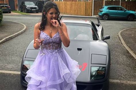 Bromsgrove Schoolgirls Great Response To Prom Surprise Ride In £15m