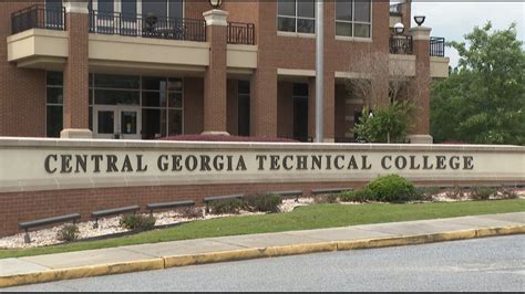 Central Georgia Tech To Offer Health Services With Clinics