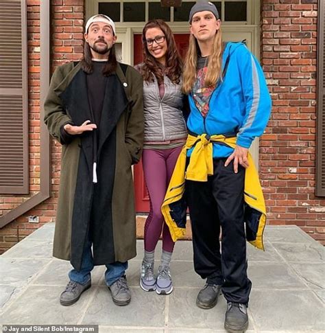 Jay And Silent Bob Reboot Brings Back Shannon Elizabeth As Justice Daily Mail Online