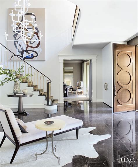 Frosted glass office partitions are the perfect way to offer both a private and open feel in your office open yet private frosted glass office partitions give your office or cubicles privacy with a modern. 35 Foyers with Statement Art Pieces in 2019 | Home decor ...