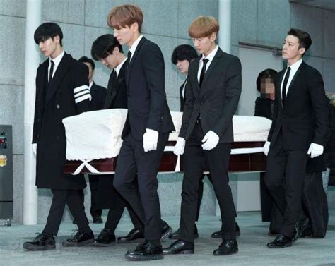 Farewell Funeral Jonghyun Shinee Shinee Cenaze Kpop