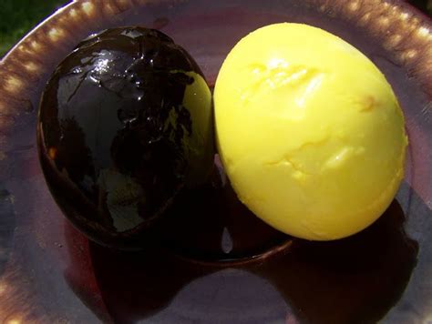 Yellow Mustard Pickled Eggs 1 Cup White Vinegar 12 Cup Water 14 Cup