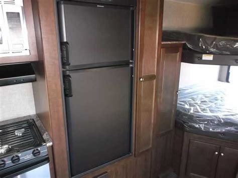 Maybe you would like to learn more about one of these? 2016 New Keystone Rv Hideout 27DBS Travel Trailer in Iowa IA