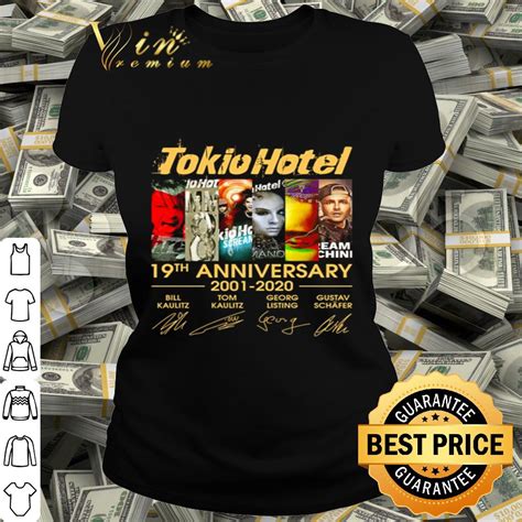Tokio hotel is a german rock band, founded in 2001 by singer bill kaulitz, guitarist tom kaulitz, drummer gustav schäfer, and bassist georg listing. Tokio Hotel Band 19th Anniversary 2001-2020 signatures ...