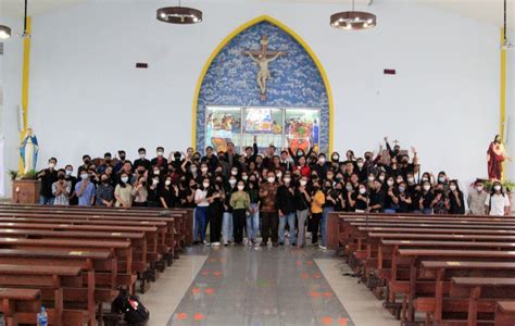 Misa Syukur Dan Pengokohan Pengurus Keluarga Mahasiswa Katolik