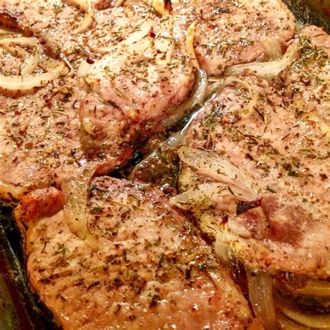 Smoked pork loin center cut chops in belgian ale marinade. Pin on Pork chop and dressing slow cooker