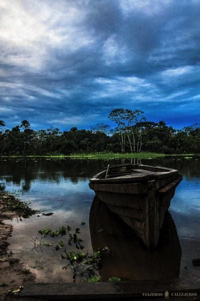Amazonas (amaˈzonɐs (listen)) is a state of brazil, located in the north region in the northwestern corner of the country. Comunidad de San Juan en el río Amazonas - Viajeros Callejeros