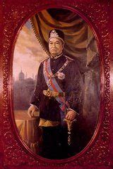 Sultan hisamuddin alam shah lehnte es ab, mit den japanern zusammenzuarbeiten, und lehnte ab 1943 die ihm und seinen kindern gewährte zulage ab. DIRGAHAYU TUANKU SULTAN SELANGOR | N45 Dr Halimah Ali