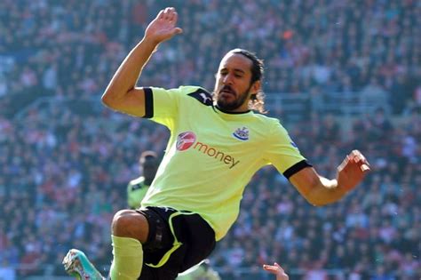 Fans Support For Newcastle United S Jonas Gutierrez In His Cancer