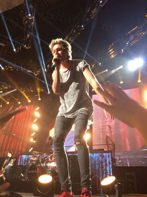 Niall Horan Looking Perfect In Charlotte For The Wwa Tour Niall