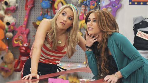 On Monday March 23 The Two Hannah Montana Alums A K A Miley