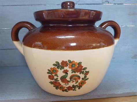 Vintage McCoy Bean Pot 2551 Auctionninja