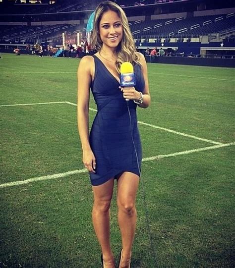 Последние твиты от bein sports türkiye (@beinsports_tr). Sexiest Female Reportes at FIFA World Cup!!!!! (photos)