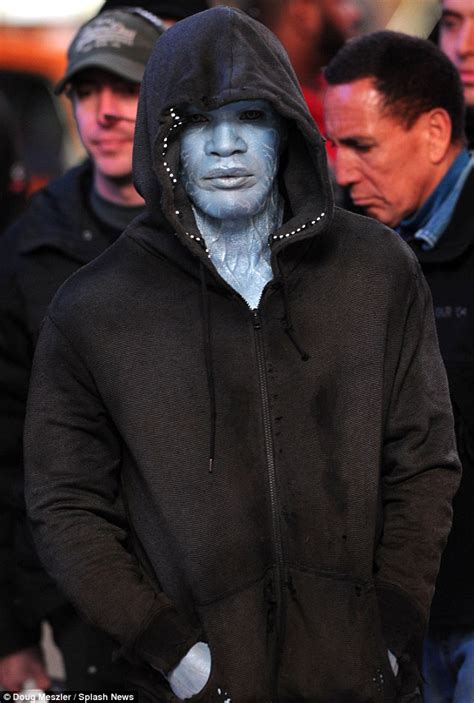 The Amazing Spider Man 2 First Closeup Look At Jamie Fox As Electro