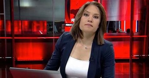 Konu sosyal medyada büyük tepki çekerken. Bir süre önce ekrandan alınan CNN Türk spikeri Nevşin ...