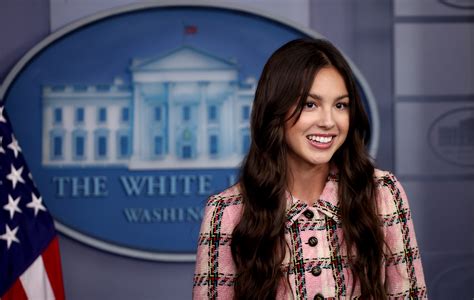Watch Olivia Rodrigo appear at the White House to promote COVID-19 vaccines