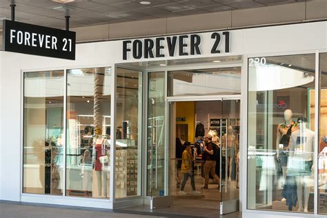 Forever 21 Revela Su Nuevo Enfoque De Marketing Para Sobrevivir