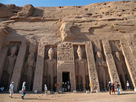 Visiter Les Temples Dabou Simbel Infos Et Comment Sy Rendre