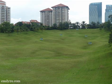 First premier golf course,first jumbo flite. Palm Garden Golf Club, IOI Resort City | From Emily To You