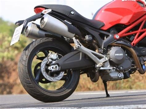 Two & four wheeler tyres price list in india (valid in delhi, mumbai, bangalore, pune, chennai etc.). Two Wheeler Tyre Guide - ZigWheels