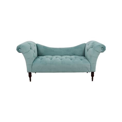 Изучайте релизы the aqua velvets на discogs. 45% OFF - Skyline Furniture Skyline Aqua Tufted Velvet ...