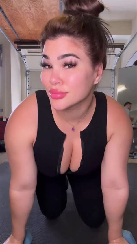 Paige Vanzant S Rival Rachael Ostovich Sets Pulses Racing With Workout