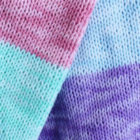 There are 16 squares, knit all at once, no seaming required. The Colour Block Knitted Baby Blanket for Beginners - Free ...