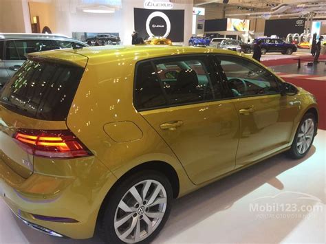 Free download full movie volkswagen kuning sep. Jual Mobil Volkswagen Golf 2017 TSI 1.4 di DKI Jakarta ...