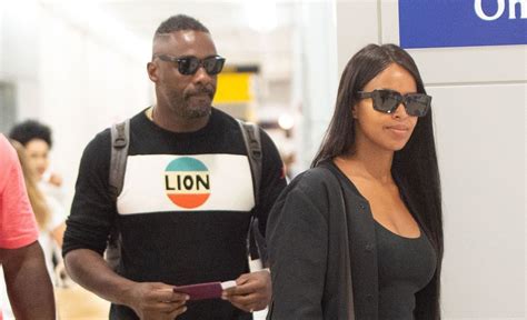 Idris Elba Flies Into New York City With Fiancee Sabrina Dhowre Idris