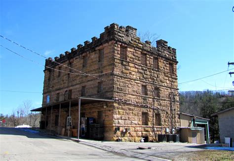 Old Scott County Jail at Huntsville, TN. I've seen this building near
