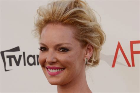 Katherine Heigl Posts Topless Photo With State Of Affairs Co Stars