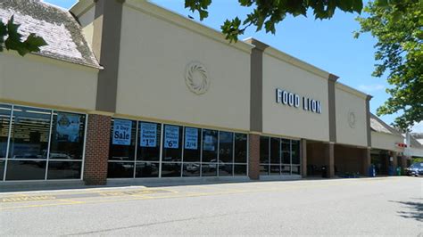 Grocery store in williamsburg, virginia. Food Lion | A Food Lion grocery store in Williamsburg, VA ...