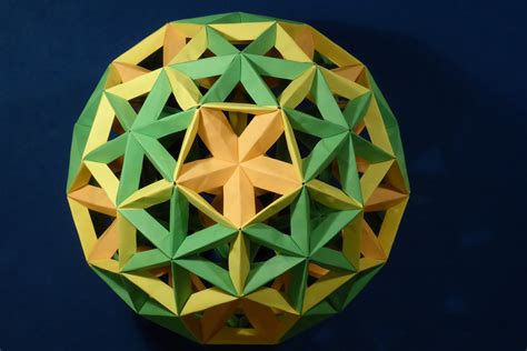Modular Balls And Polyhedra Origami By Michał Kosmulski
