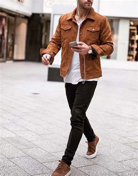 Tenemos variedad de pantalon casual de mezclilla, consúltenos. Show your style // mens fashion // urban men // city boys ...
