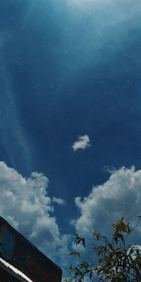 Lihat ide lainnya tentang gambar awan, foto langit malam, latar belakang. Aesthetic Wallpaper Awan - Wallpaper