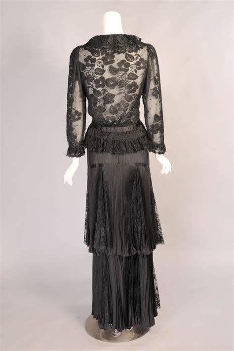 Emanuel Ungaro Haute Couture Romantic Black Lace And Silk Ensemble For