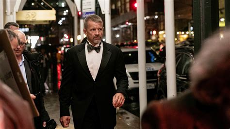 Erik Prince Recruits Ex Spies To Help Infiltrate Liberal
