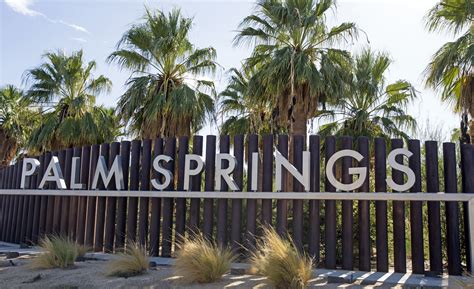 Andy Samberg S New Movie Palm Springs Wasn T Actually Filmed In Palm