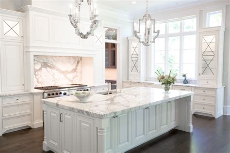 Kitchen Features Thick 6 Cm Slab Of Calacatta Marble