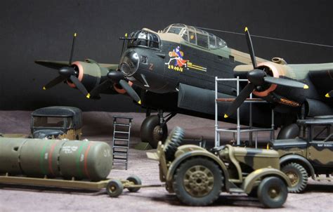 Airfix Avro Lancaster Bii And Wwii Airfield Resupply Set 172 Page 7